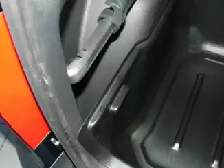 Ванночка для багажника CARBOX купить